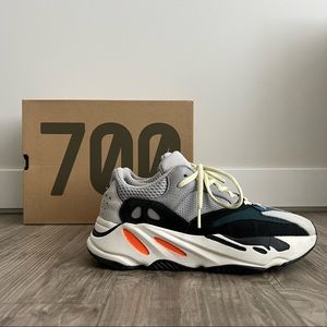 YEEZY • Adidas Wave Runner Retro Sneaker
